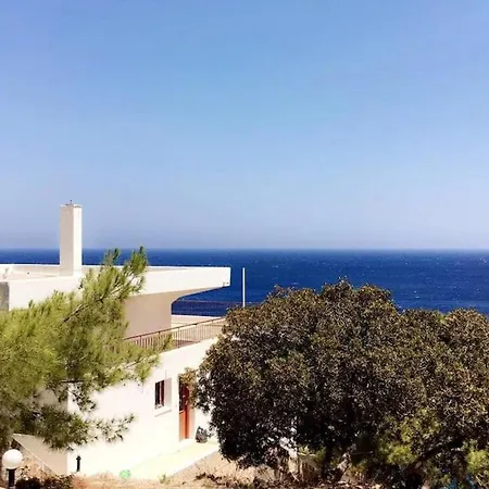 Luminosa Kyra Panagia