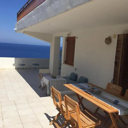 Luminosa Kyra Panagia