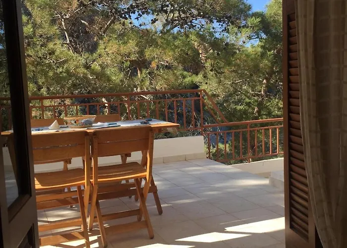 Luminosa فيلة Kyra Panagia