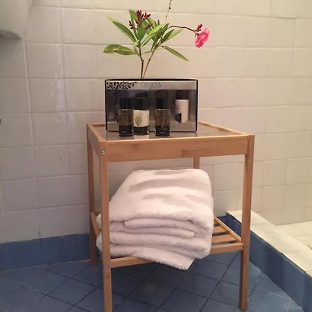 Luminosa Kyra Panagia