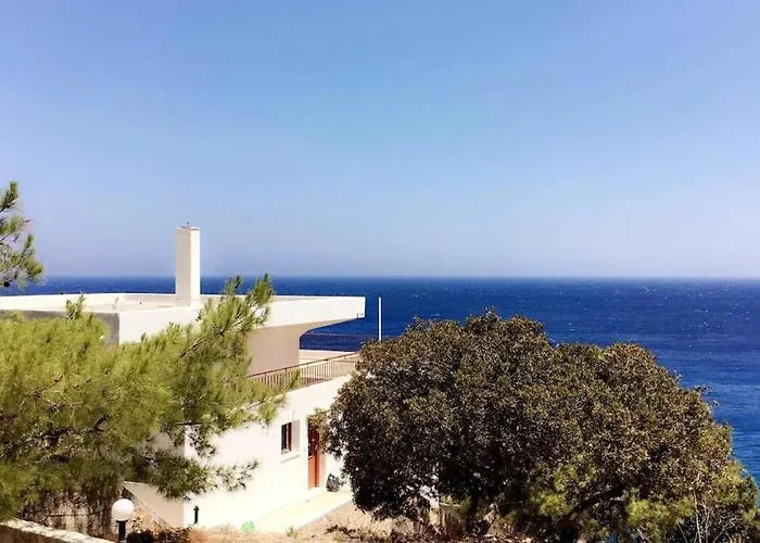 Luminosa Kyra Panagia