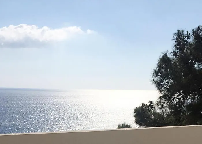 Luminosa * Kyra Panagia